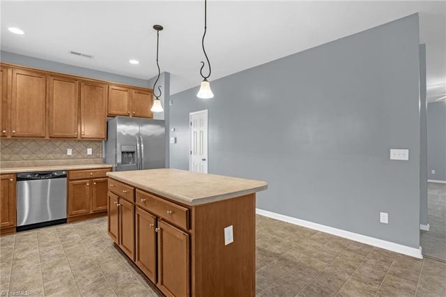 187 Tyler View Court, Burlington, NC 27215