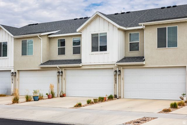 1084 E SEASIDE ST, Saratoga Springs, UT 84045