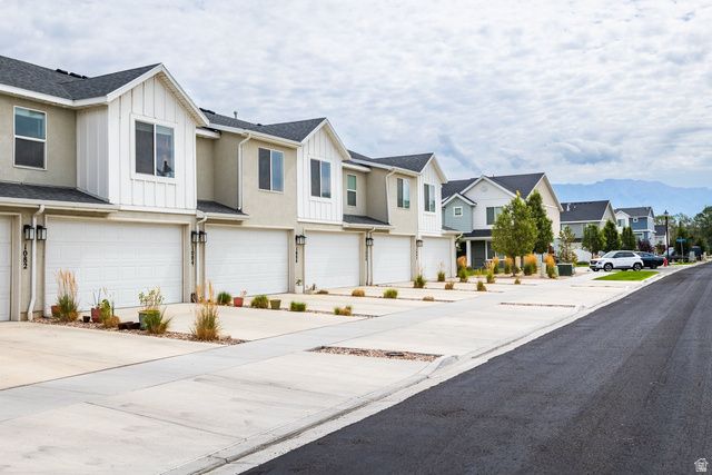 1084 E SEASIDE ST, Saratoga Springs, UT 84045