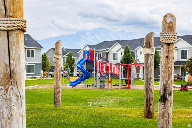 1084 E SEASIDE ST, Saratoga Springs, UT 84045