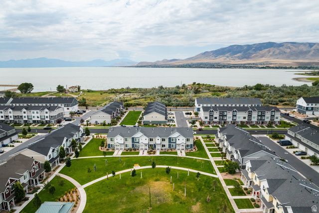 1084 E SEASIDE ST, Saratoga Springs, UT 84045