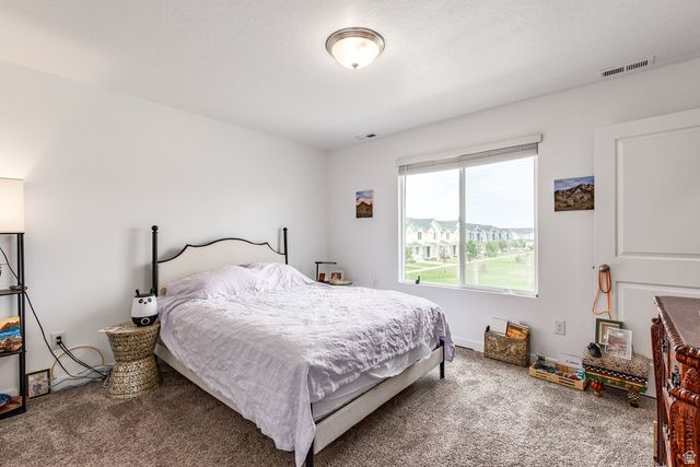 1084 E SEASIDE ST, Saratoga Springs, UT 84045