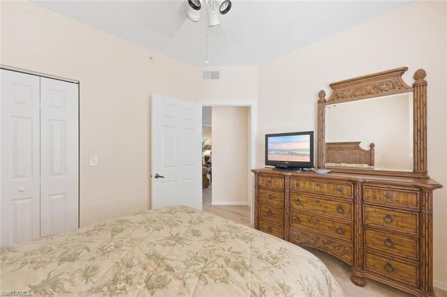 4610 Saint Croix LN 1021, Naples, FL 34109