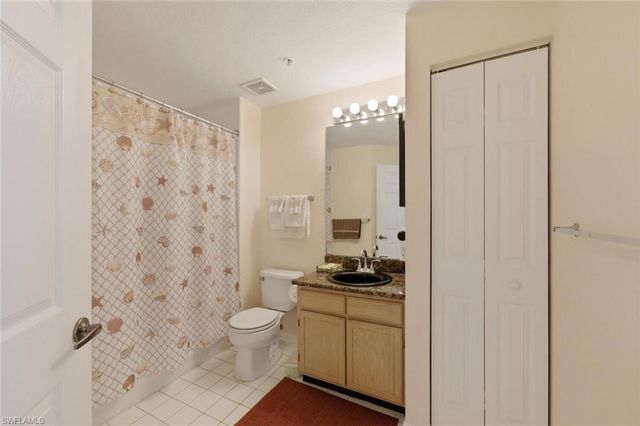 4610 Saint Croix LN 1021, Naples, FL 34109