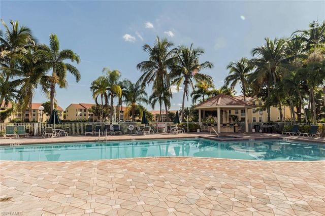 4610 Saint Croix LN 1021, Naples, FL 34109