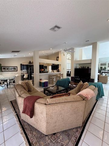 7125 Montrico Drive, Boca Raton, FL 33433