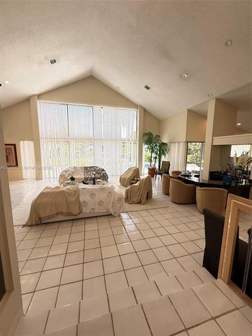 7125 Montrico Drive, Boca Raton, FL 33433
