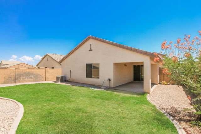 900 W Desert Canyon Drive, San Tan Valley, AZ 85143
