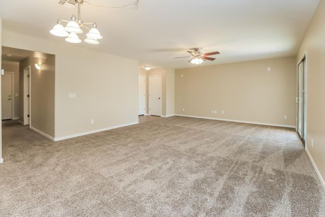 900 W Desert Canyon Drive, San Tan Valley, AZ 85143