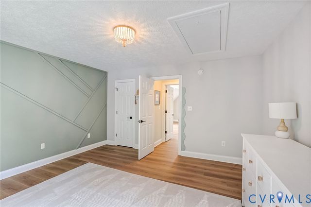 518 Greymont Ln, Chester, VA 23836