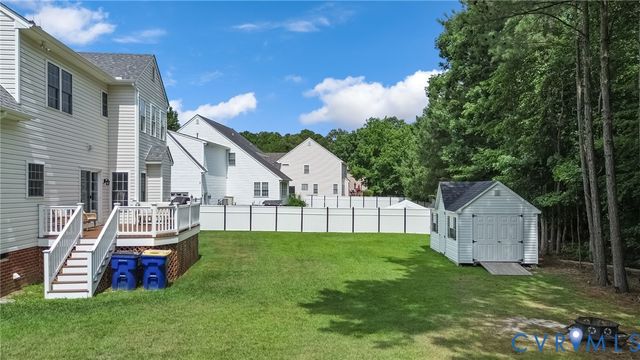 518 Greymont Ln, Chester, VA 23836