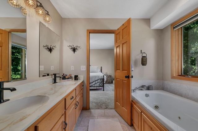14000 Parkview Drive, Becker, MN 55308