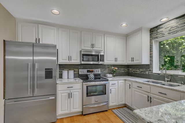 14000 Parkview Drive, Becker, MN 55308
