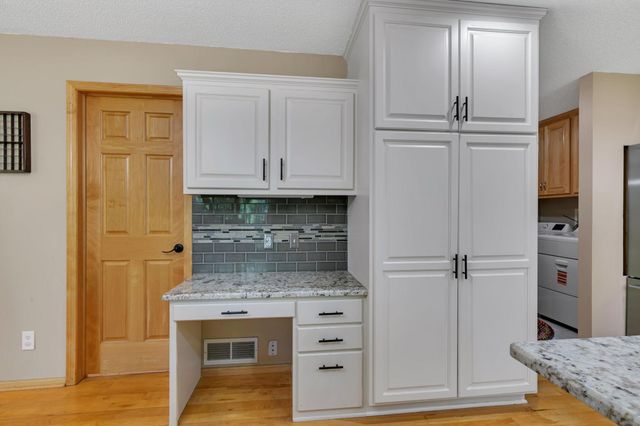 14000 Parkview Drive, Becker, MN 55308