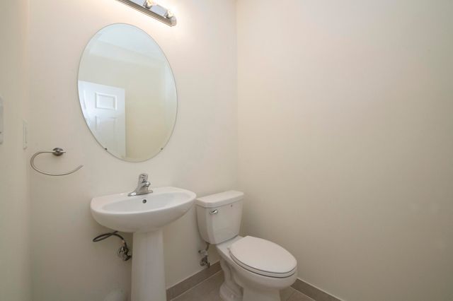 6574 S Anise Court, Davie, FL 33314