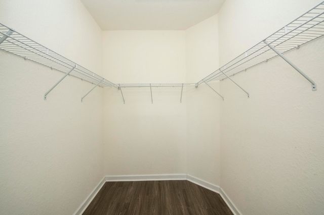 6574 S Anise Court, Davie, FL 33314