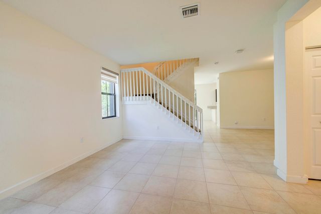 6574 S Anise Court, Davie, FL 33314