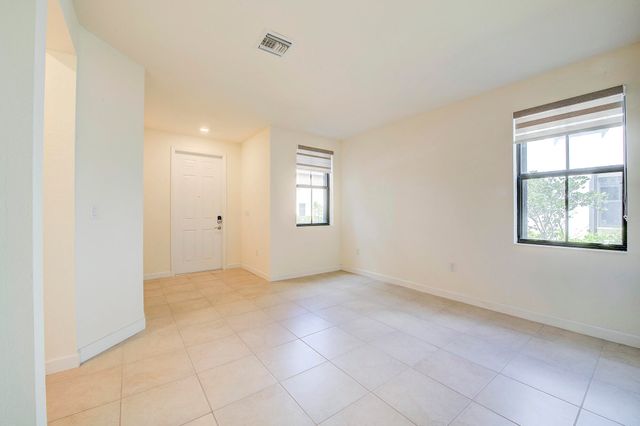 6574 S Anise Court, Davie, FL 33314