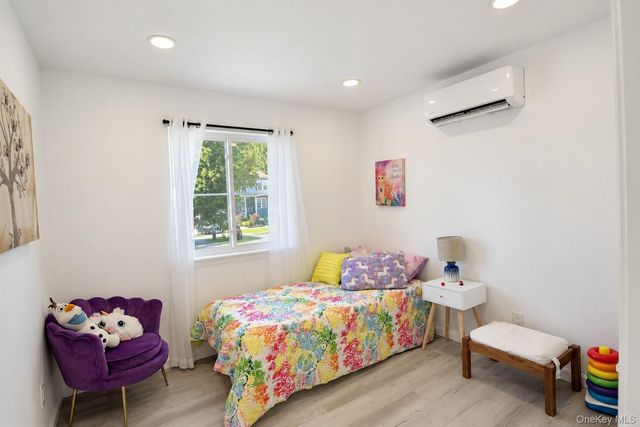 4 Liberty Court, Washingtonville, NY 10992