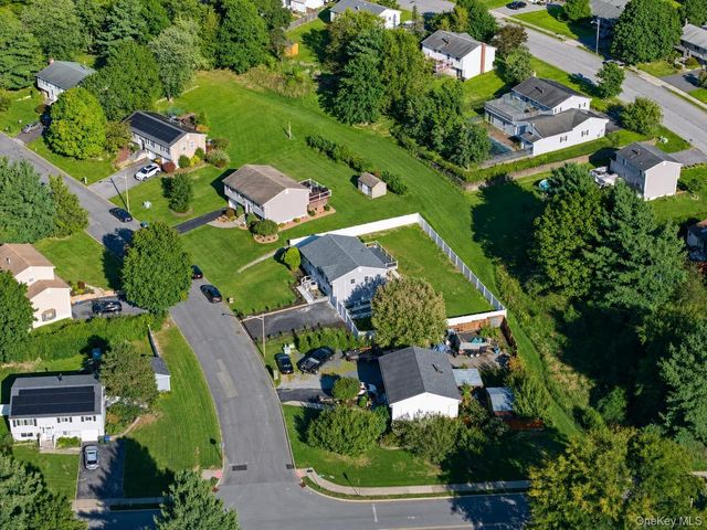 4 Liberty Court, Washingtonville, NY 10992