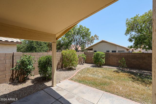 9833 W YUKON Drive, Peoria, AZ 85382