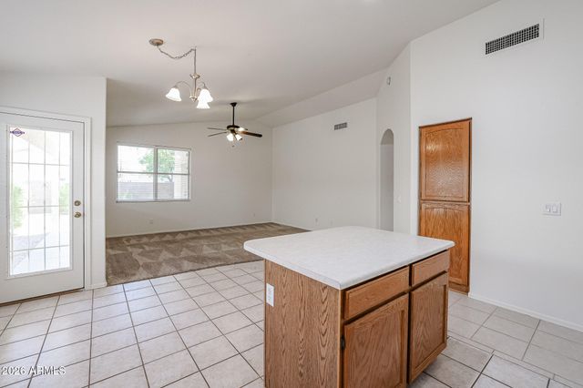9833 W YUKON Drive, Peoria, AZ 85382