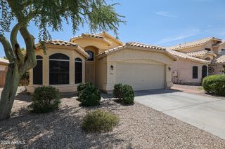 9833 W YUKON Drive, Peoria, AZ 85382