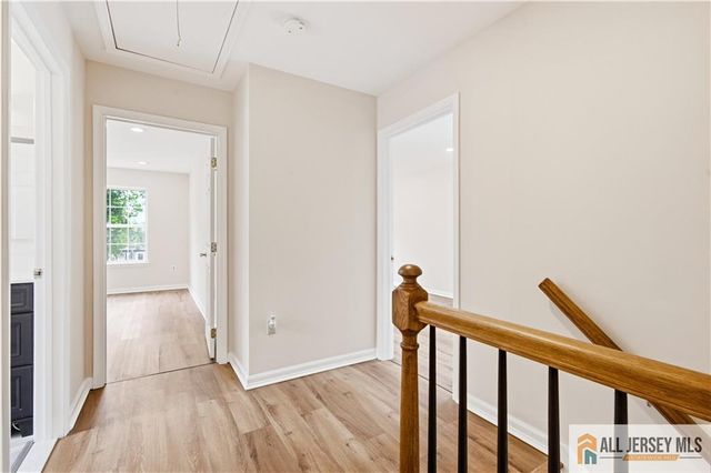 55 Parsler Place, Fords, NJ 08863