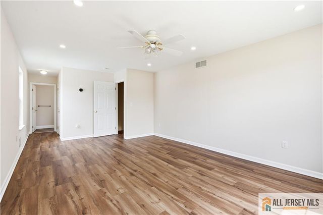 55 Parsler Place, Fords, NJ 08863