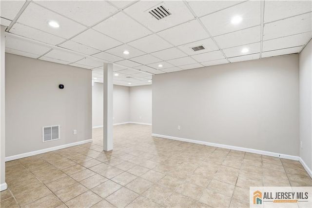 55 Parsler Place, Fords, NJ 08863