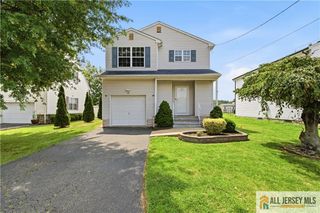 55 Parsler Place, Fords, NJ 08863