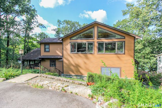 34 Forty Acre Mountain Road, Danbury, CT 06811
