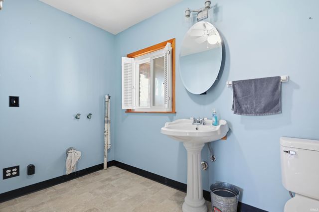 2901 S Fuson Road, Muncie, IN 47302