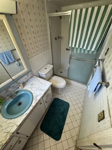 1301 NE 191st Street F405, Miami, FL 33179
