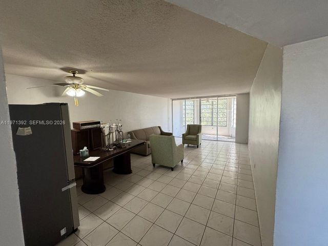 1301 NE 191st Street F405, Miami, FL 33179
