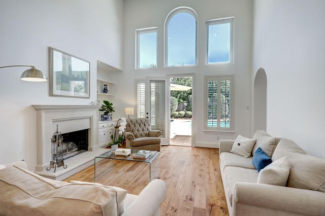 1631 Lakeshore Way, Houston, TX 77077