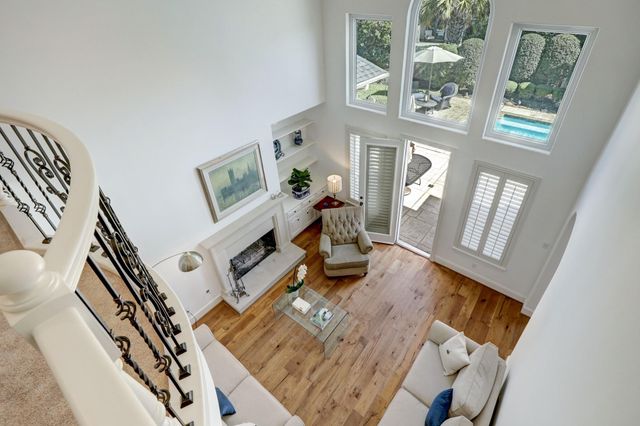 1631 Lakeshore Way, Houston, TX 77077