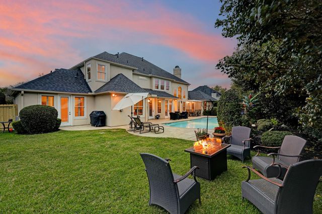 1631 Lakeshore Way, Houston, TX 77077