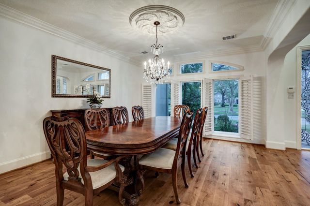 1631 Lakeshore Way, Houston, TX 77077