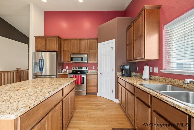 6808 BRAVE CT, Cheyenne, WY 82009