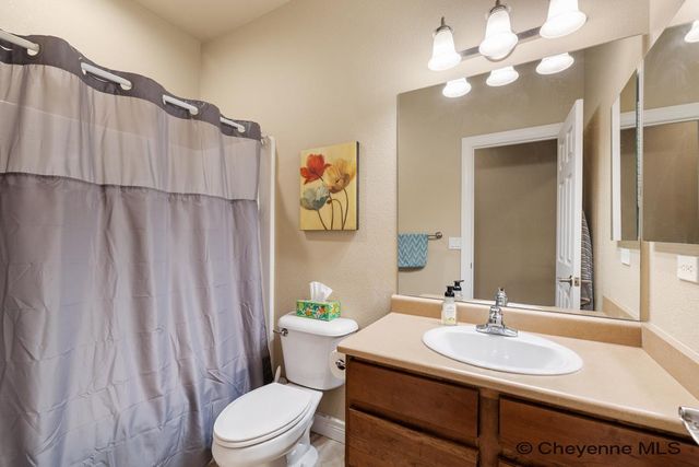 6808 BRAVE CT, Cheyenne, WY 82009