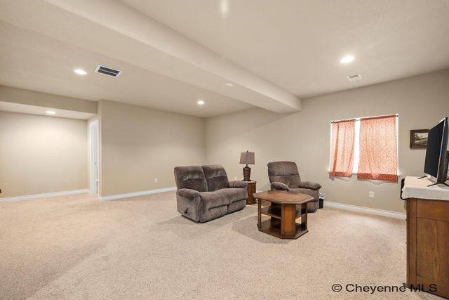 6808 BRAVE CT, Cheyenne, WY 82009