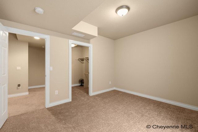6808 BRAVE CT, Cheyenne, WY 82009