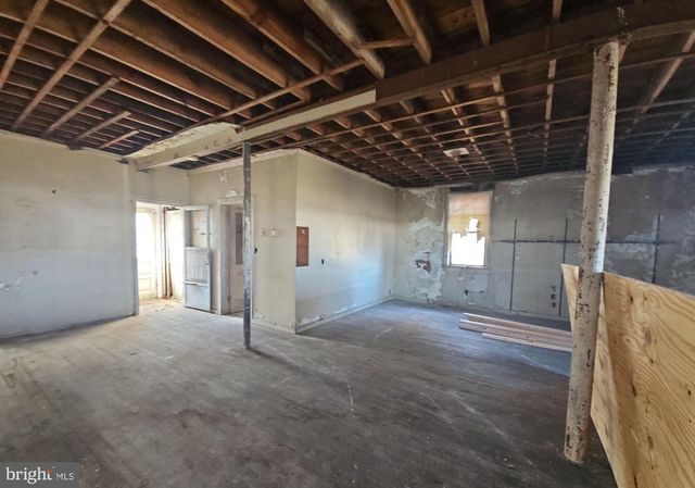 191 ROUTE, Carneys Point, NJ 08069
