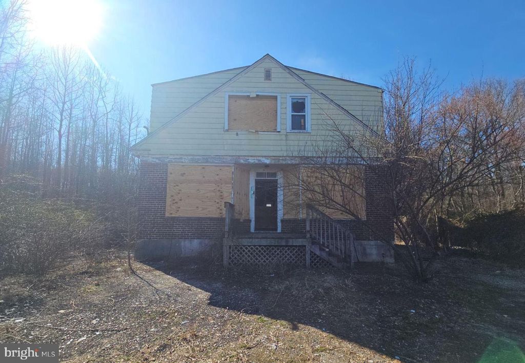 191 ROUTE, Carneys Point, NJ 08069