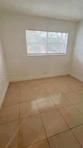 4435 Treehouse Ln H, Tamarac, FL 33319