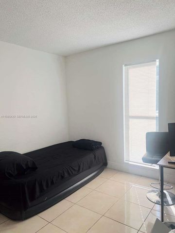 4435 Treehouse Ln H, Tamarac, FL 33319