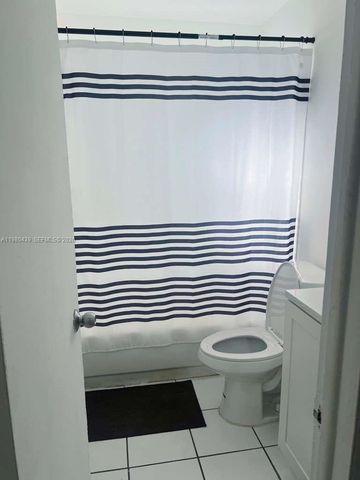 4435 Treehouse Ln H, Tamarac, FL 33319