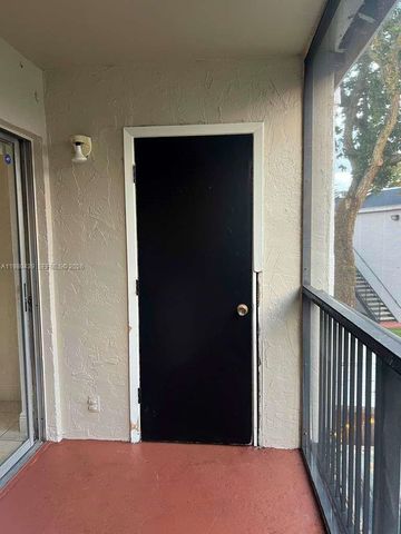 4435 Treehouse Ln H, Tamarac, FL 33319