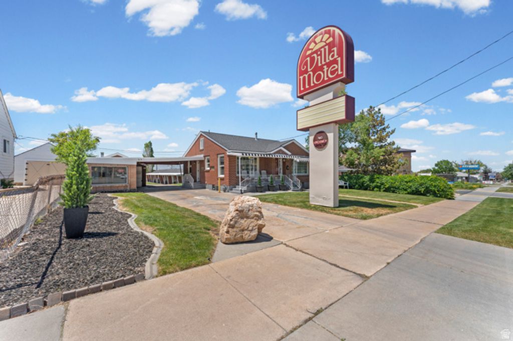 475 N MAIN ST, Tooele, UT 84074 — photo 2
